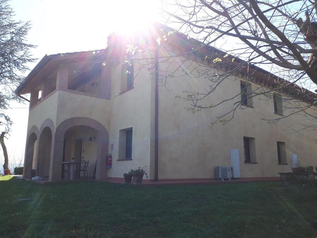 Agriturismo Montemari Villa Palaia Exterior foto